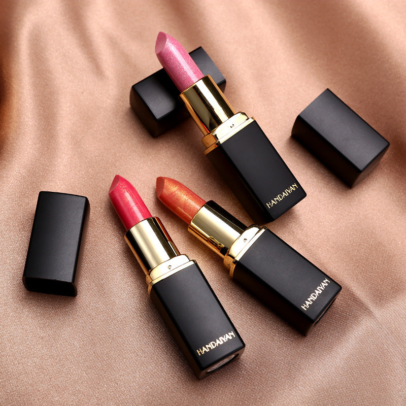 Shiny Metallic Lipstick Magic