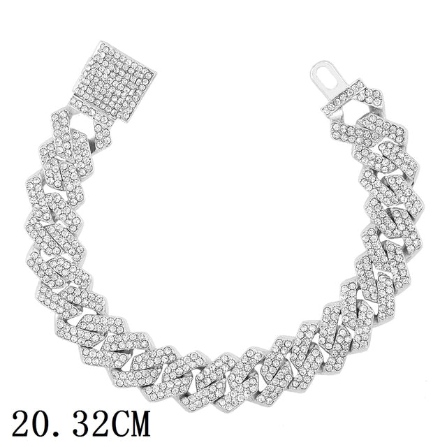 3...#HipHopJewelry #ZirconBracelet #FashionAccessories #MetalJewelry #UniqueDesign #GlamourStatement #TrendsettingStyle #FashionWomen #ElegantJewelry #StatementBracelet #DistinctiveDesign #SilverOrGold #FashionistaFaves #JewelryLovers #WristCandy #MustHaveAccessory #NewDesign #SophisticatedStyle #GlamourEssentials #FashionTrends2024